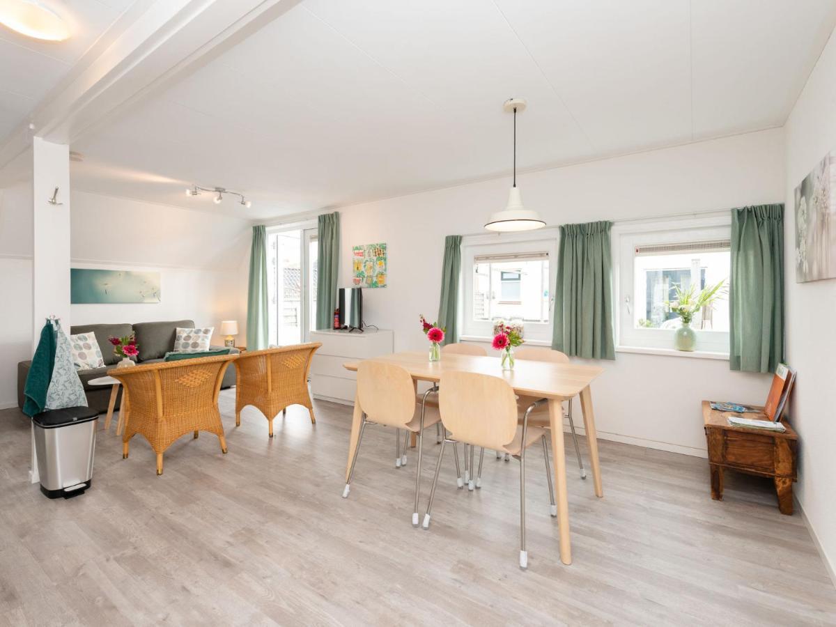 Quaint Apartment In Schoorl Near Tennis Court Exteriér fotografie